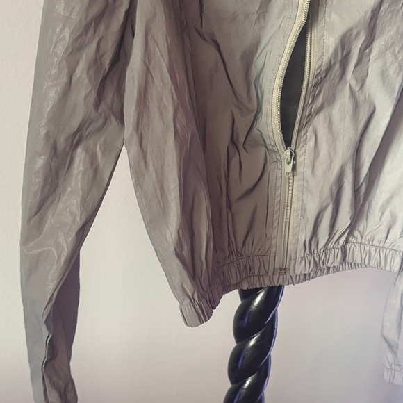 Reflective Light Gray Utility Jacket - Picture 2 of 7